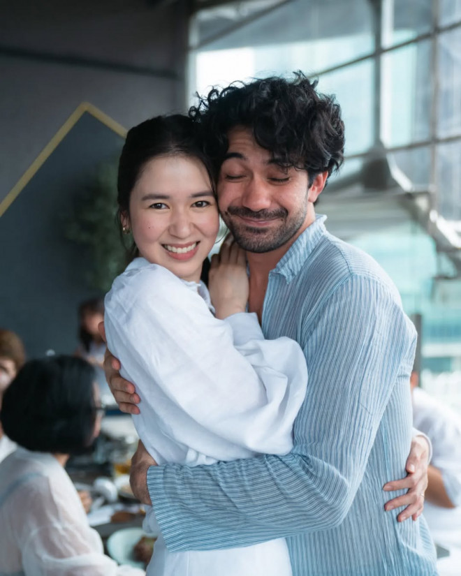 Reza Rahadian 'Kecanduan' Garam dan Madu, Laura Basuki Sampe Speechless!