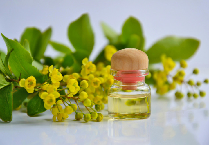 Tips Bikin Kamar Mandi Harum dengan Bahan Alami