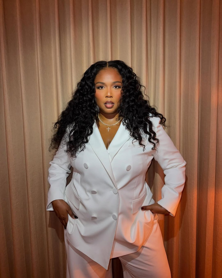 Lizzo Comeback dengan ‘Still Bad,’ Lagu Penuh Percaya Diri