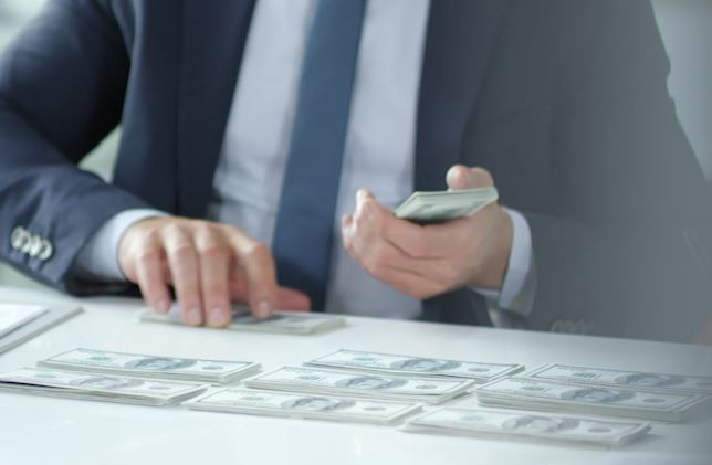 THR Bukan Bonus! Wajib Dibayar, Jika Tidak Ada Sanksinya