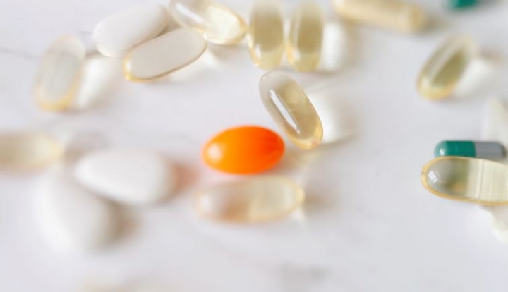 Perhatikan! Suplemen Ini Bisa Berbahaya Jika Diminum Bersamaan
