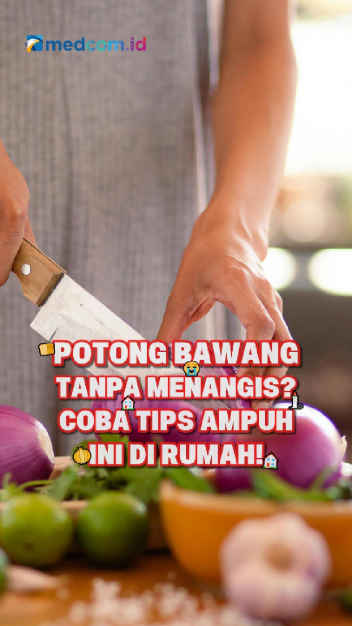 Potong Bawang Tanpa Menangis? Coba Tips Ampuh Ini di Rumah!
