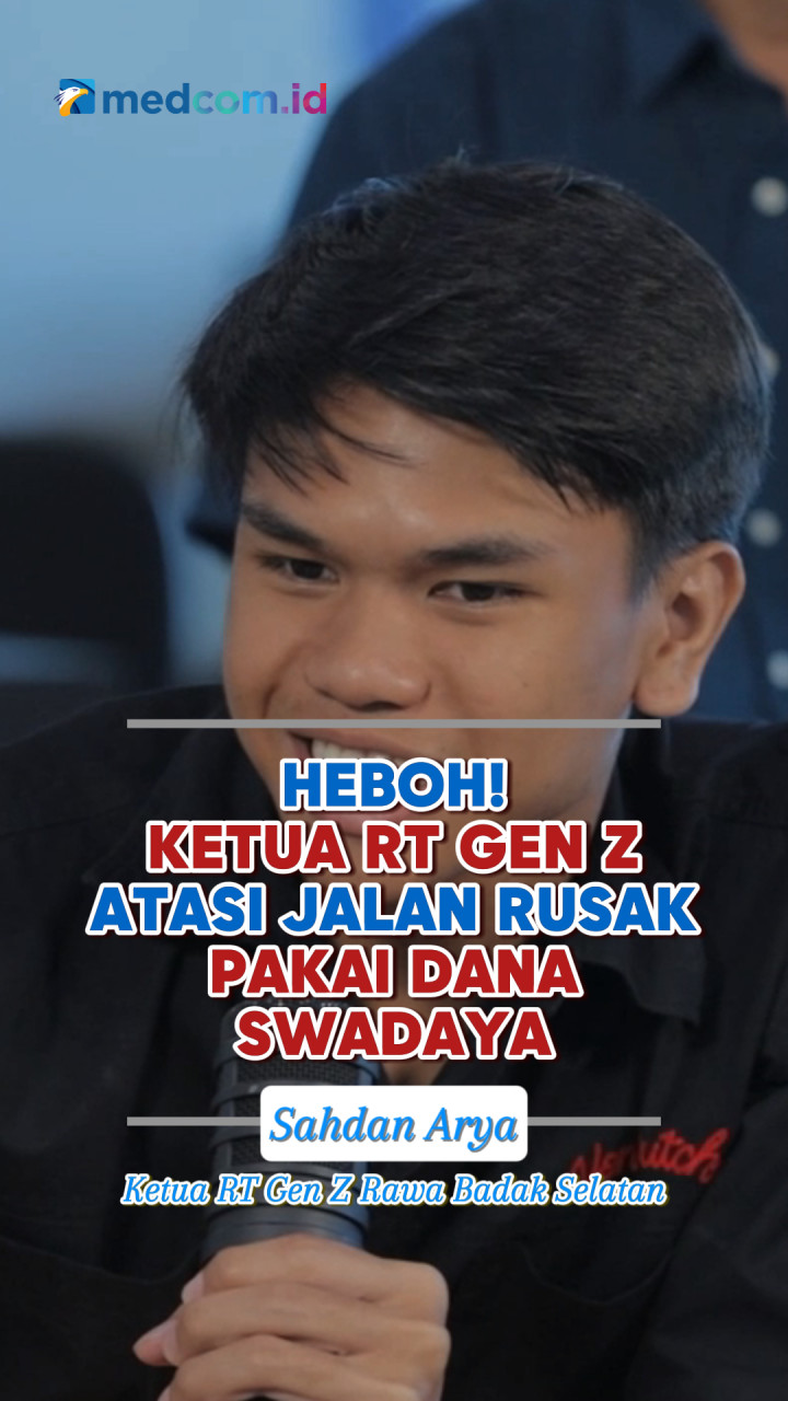 Heboh! Ketua RT Gen Z Atasi Jalan Rusak Pakai Dana Swadaya