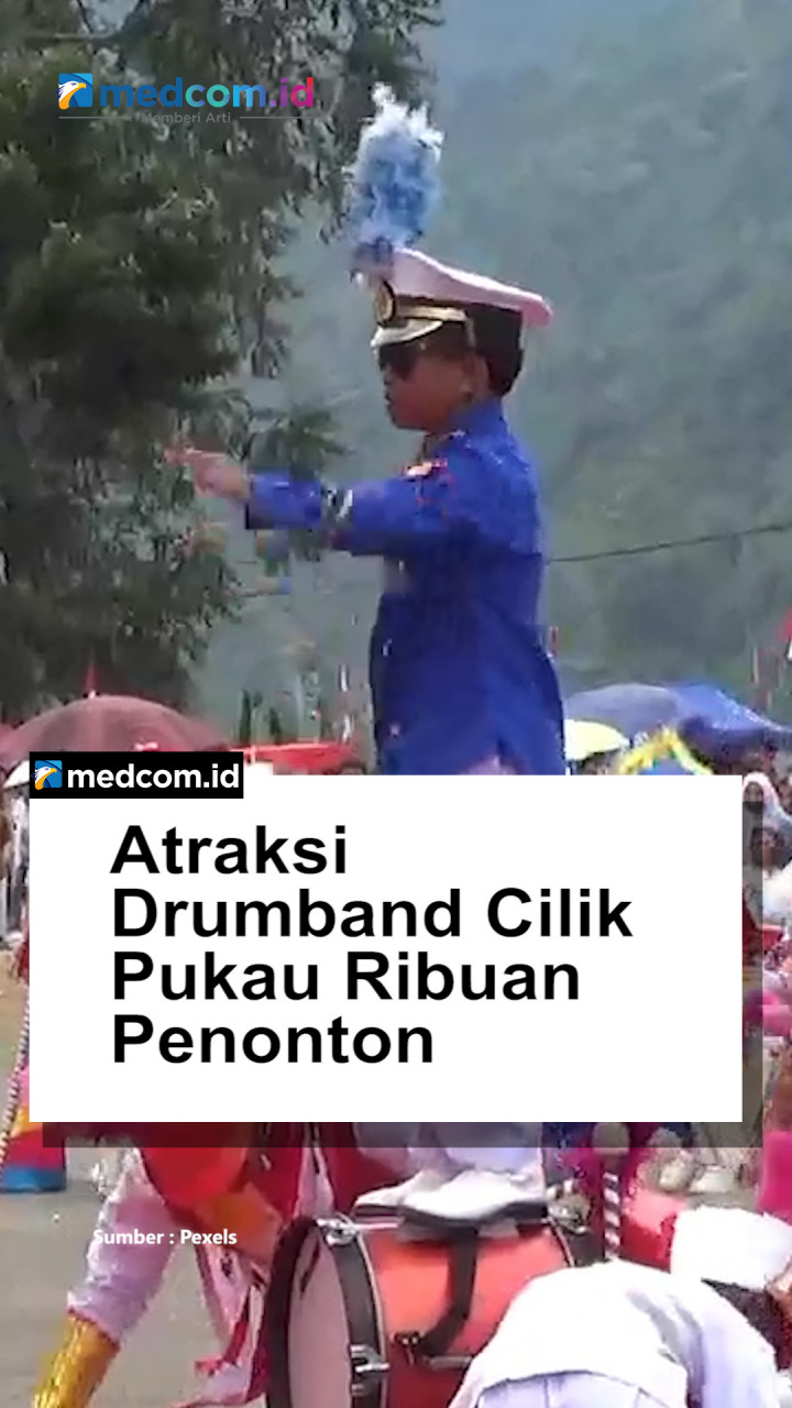 Atraksi Drumband Cilik Pukau Ribuan Penonton