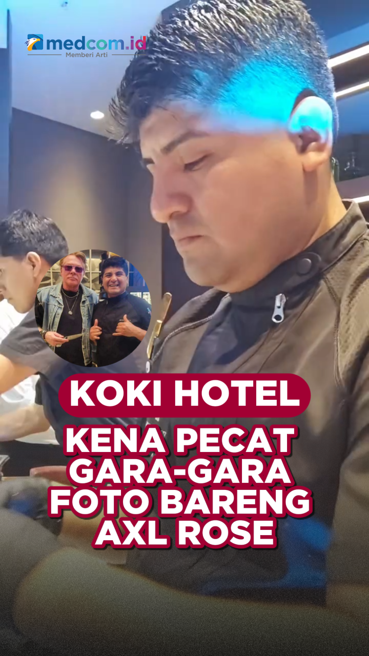 Koki Hotel Kena Pecat Gara-Gara Foto Bareng Axl Rose