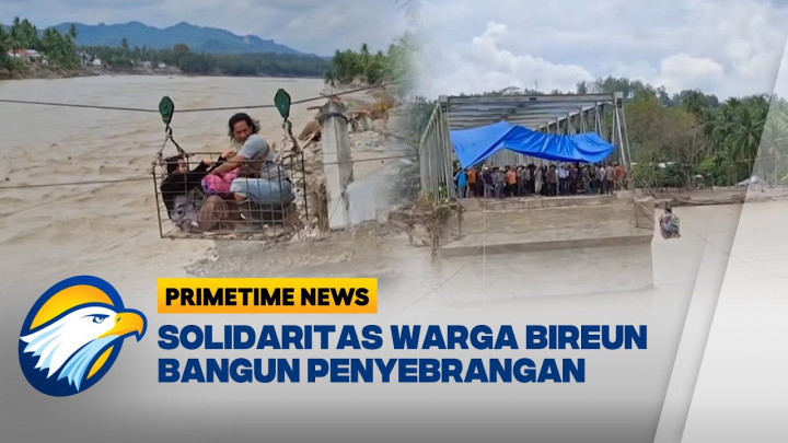 Akses Terputus, Warga Aceh Buat 'Jembatan Darurat'