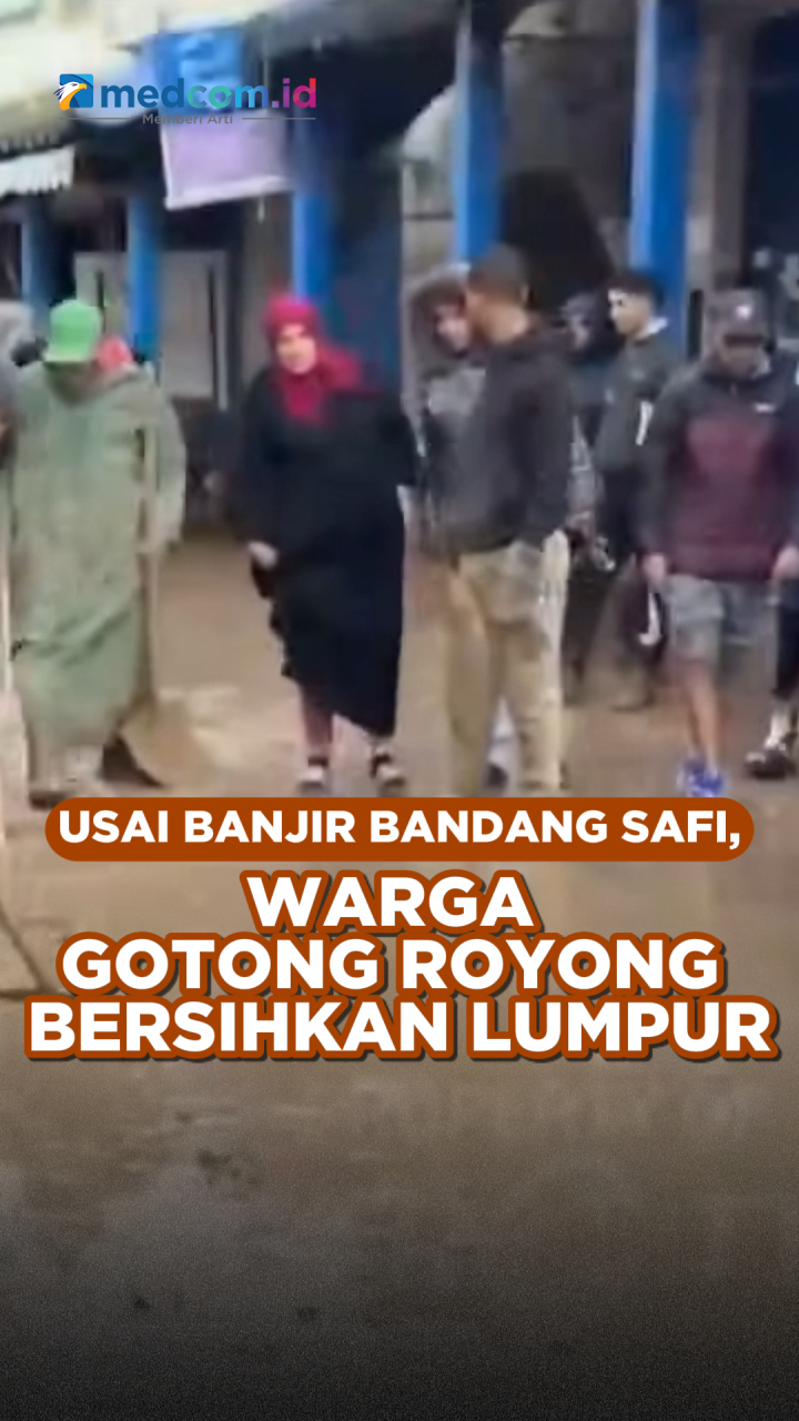 Usai Banjir Bandang Safi, Warga Gotong Royong Bersihkan Lumpur