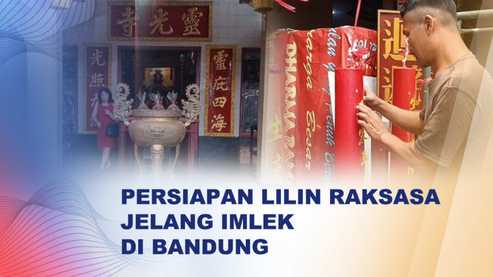 Ratusan Lilin Raksasa Disiapkan di Vihara Dharma Ramsi Bandung