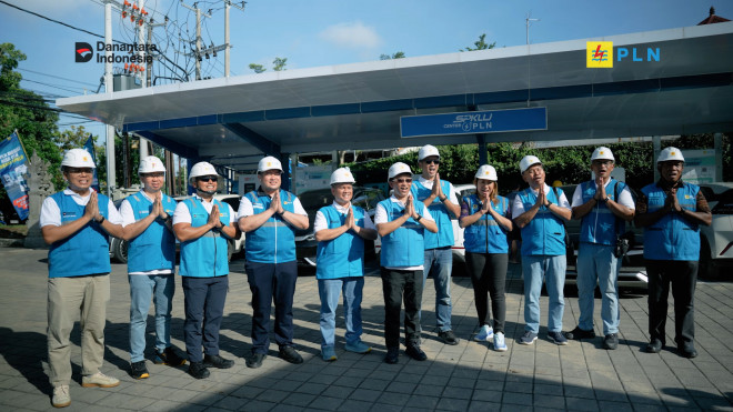 Nyaman! PLN Pastikan Kesiapan SPKLU Jalur Surabaya-Bali Jelang Lebaran 2026