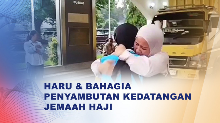 Tangis Bahagia Sambut Kepulangan Jemaah Haji Kloter Pertama Kota Bandung