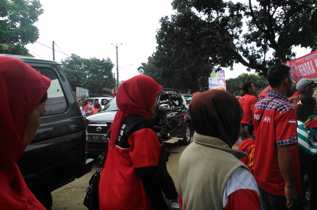 Kampanye PDIP, Jalan di Sekitar Lapangan Irekap Macet