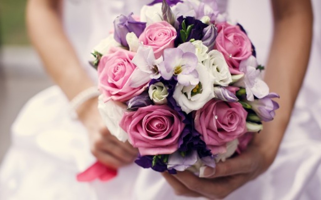 7 Hal Tentang Bunga Pernikahan Yang Harus Diketahui