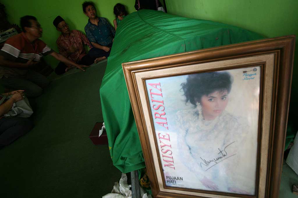 Pelakon indonesia meninggal dunia