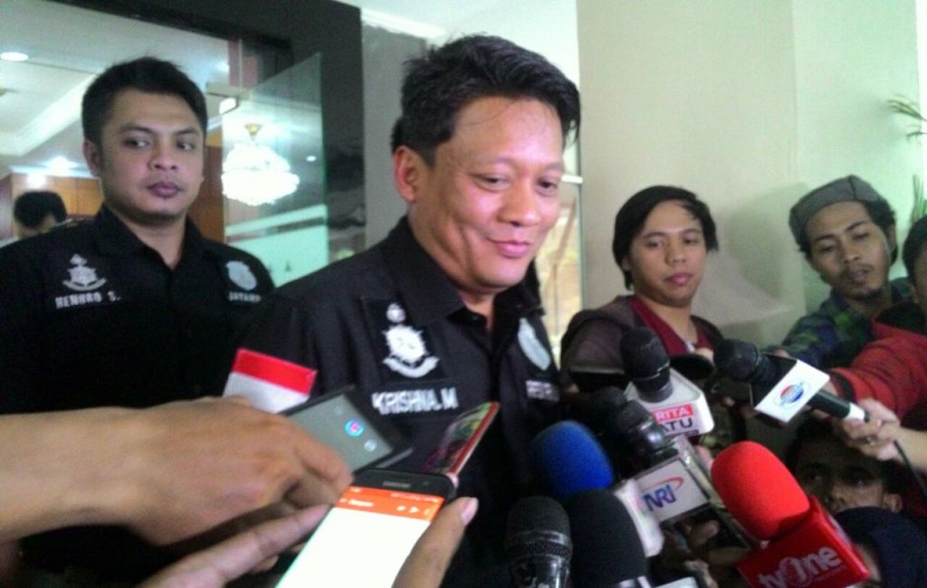 Senyum Krishna Murti Saat Berkas Jessica Lengkap