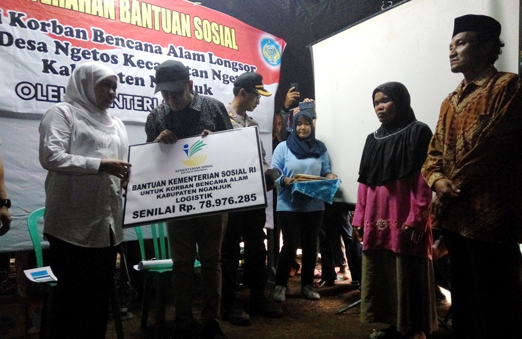 Mensos Beri Santuan Kematian Untuk Korban Longsor Nganjuk