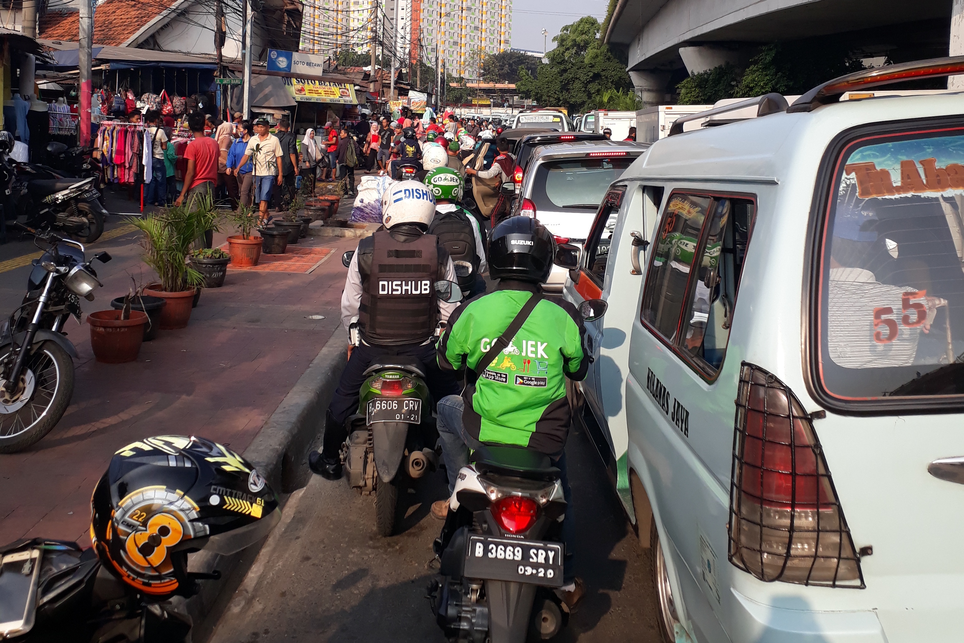 Penyebab Carut Marut Jalanan Tanah Abang