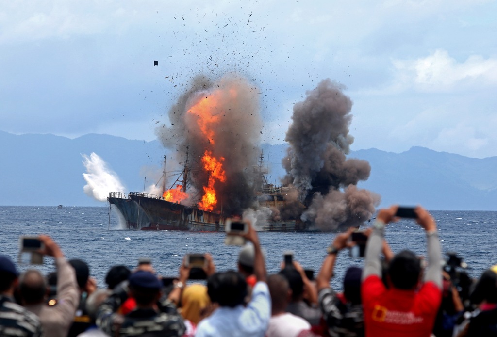 KKP Terbanyak Tenggelamkan Kapal <i>Ilegal Fishing</i> dari Vietnam