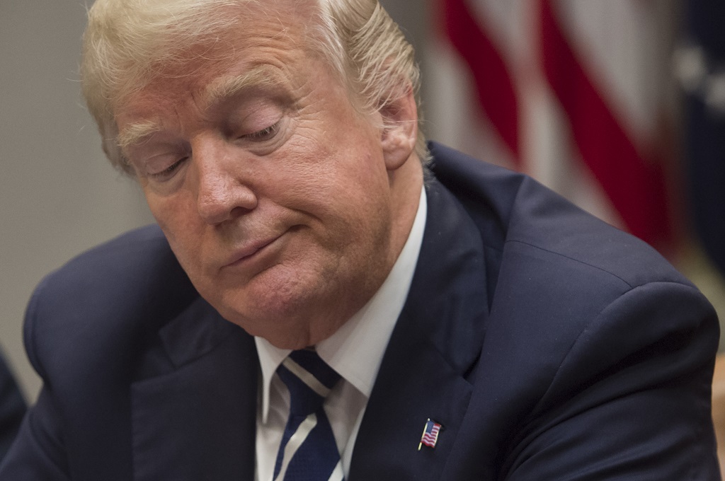 Trump Salahkan Obama soal Kedubes Baru London