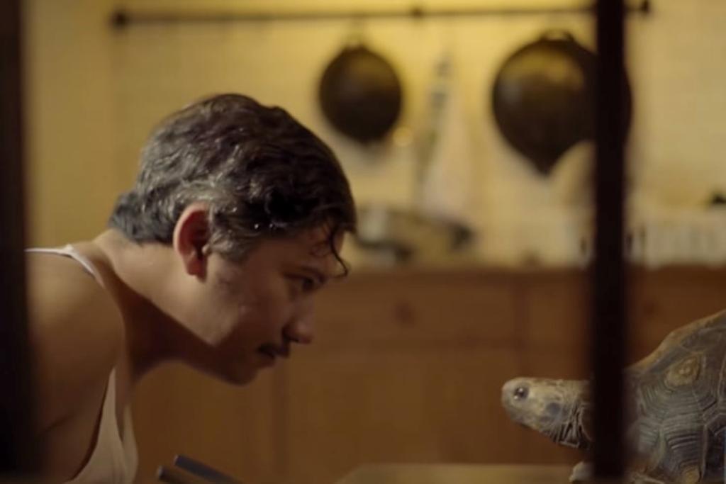 Teaser Pertama Love for Sale Tampilkan Gading Marten sebagai Pria Kesepian