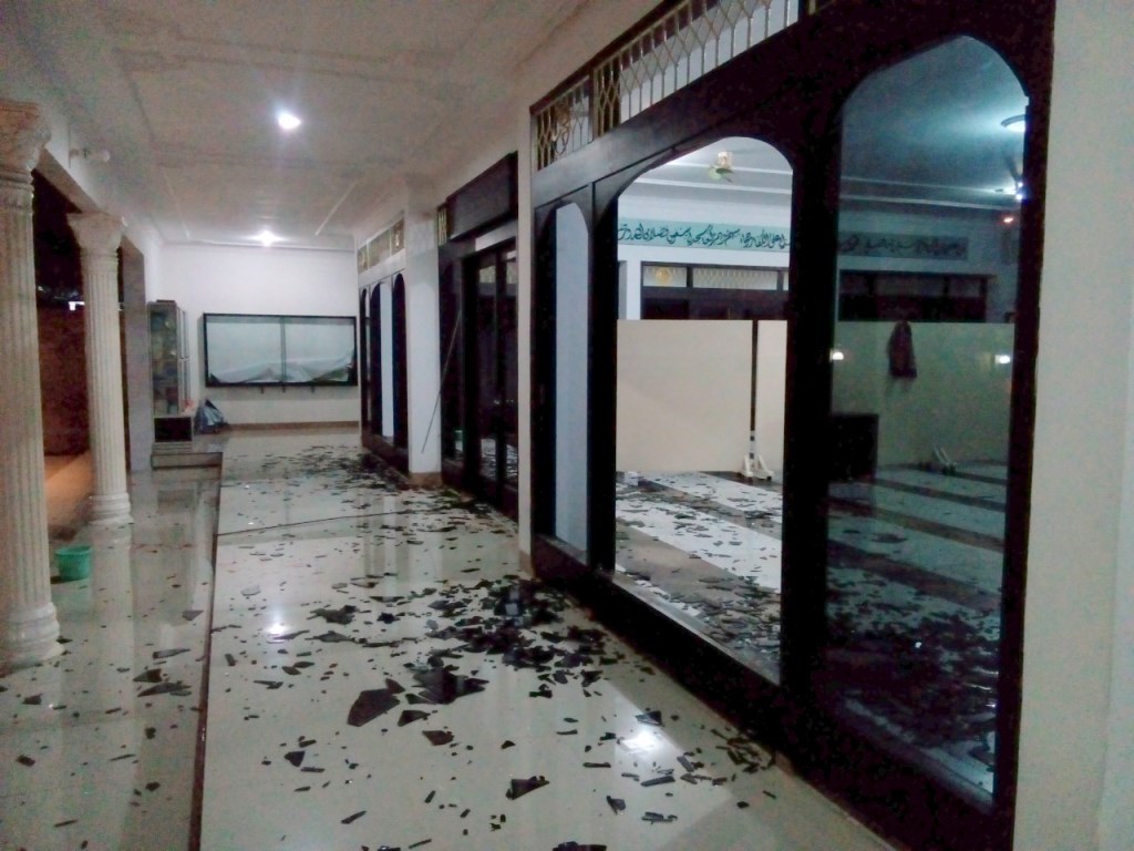 Masjid di Tuban Diserang Orang tak Dikenal