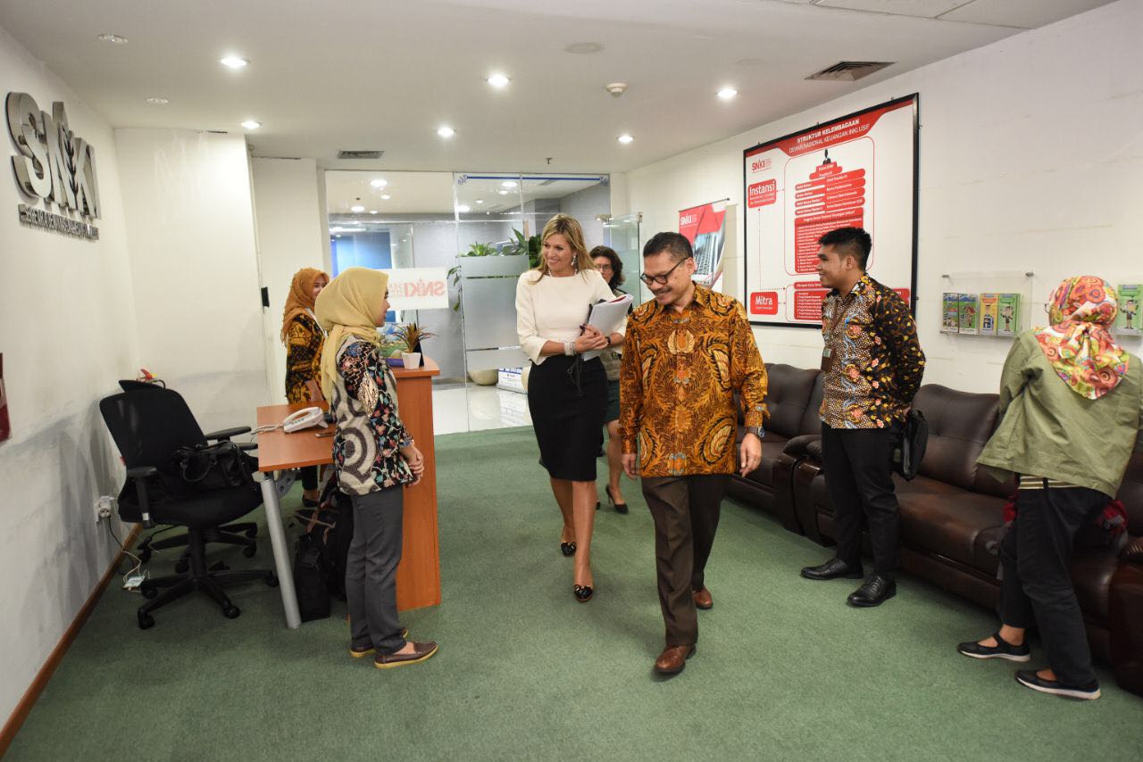 Strategi Pemerintah dalam Mencapai Target Inklusi Keuangan 75%