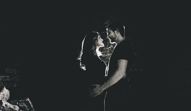 Orang Indonesia Tak Terbiasa Foreplay