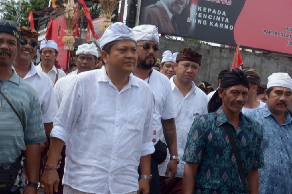 Rp1 Juta Dana Awal Kampanye Rai Mantra-Sudikerta