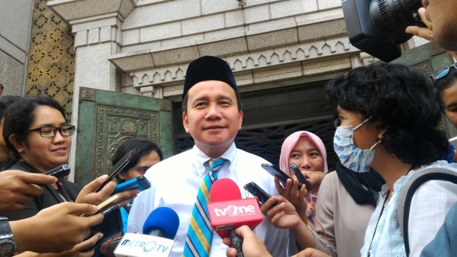 BI: Defisit Neraca Perdagangan karena Kegiatan Impor Usaha