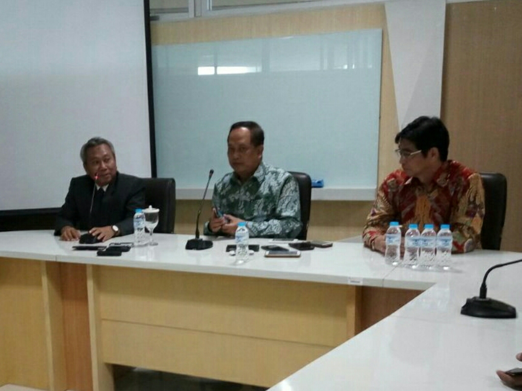 Kemenristekdikti Siapkan Sistem <i>Cyber University</i>