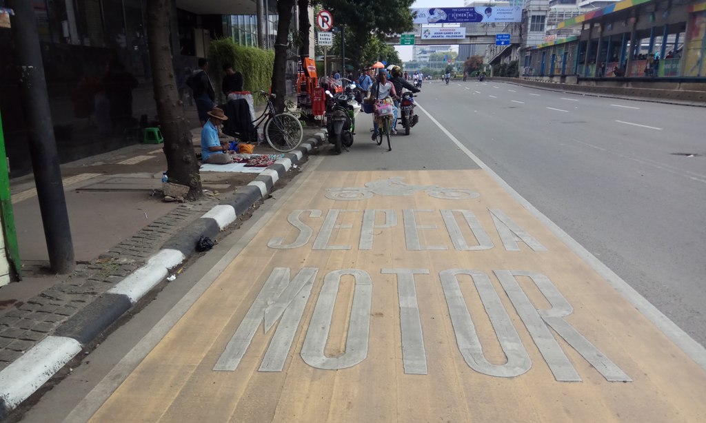 pembatasan sepeda motor