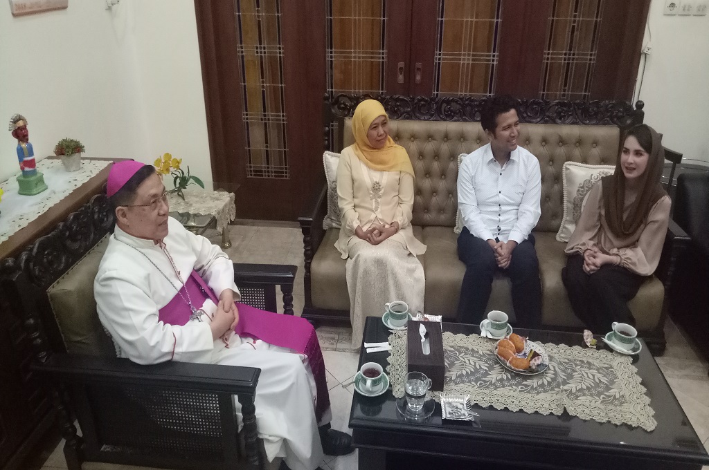 PAUD Jadi Tema Pembicaraan Khofifah saat Temui Uskup Henricus