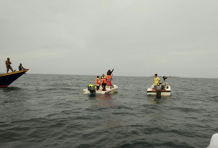 Polisi Cari 4 Korban Perahu Miring di Sumenep