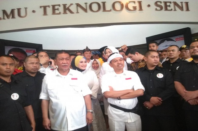 Jurus Deddy Mirwar-Dedi Mulyadi Atasi Kesenjangan Ekonomi di Jabar