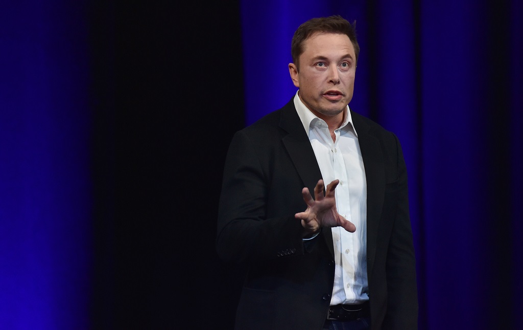 Elon Musk: Kecerdasan Buatan Lebih Bahaya dari Nuklir