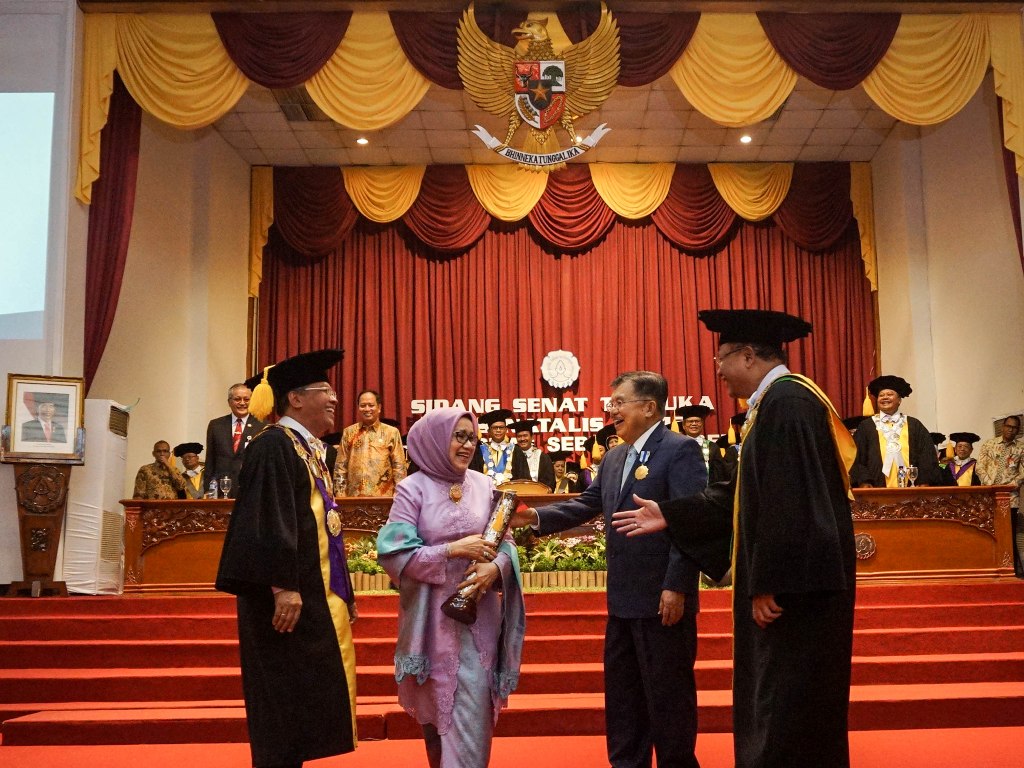 Wapres Kalla Minta PT Berkontribusi pada Pengembangan Teknologi