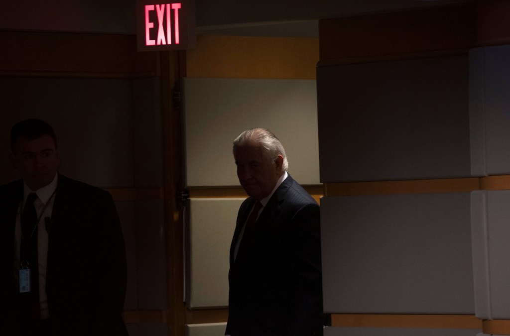 Orang Dekat Tillerson di Kemenlu AS Turut Dipecat Trump