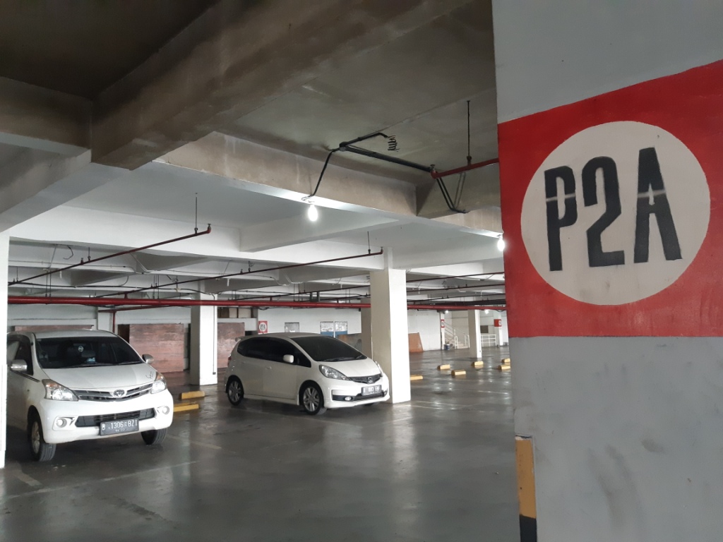 Mega Bekasi Klaim Kantong Parkir Aman