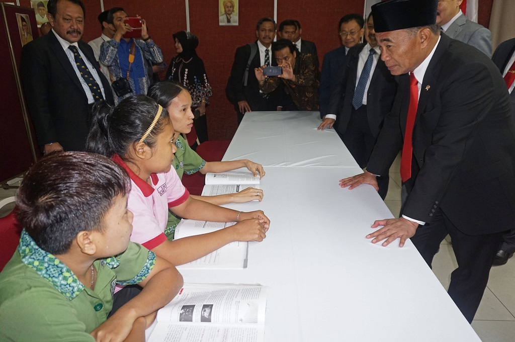 Mendikbud Sebut tak Semua Generasi Y Itu Milenial