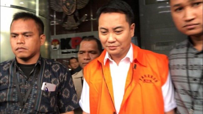 Masa Tahanan Fayakhun Diperpanjang