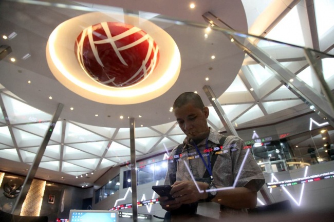 JCI Increases 0.45% in Morning Session