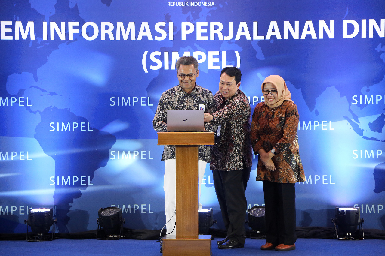 Kemenristekdikti: Dosen <i>kok</i> Diimpor?
