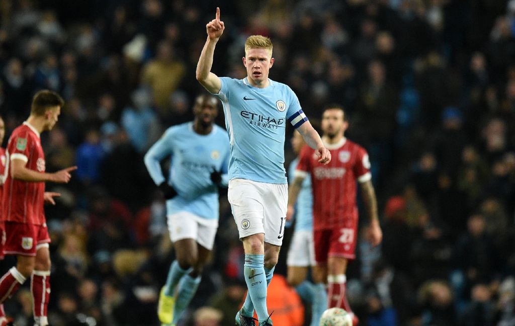 Legenda MU: Ketimbang Salah, De Bruyne Lebih Pantas Sabet Gelar Pemain Terbaik Liga Inggris