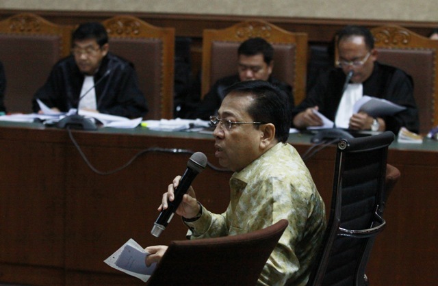 Novanto Beberkan Kronologi Kecelakaan Mobil