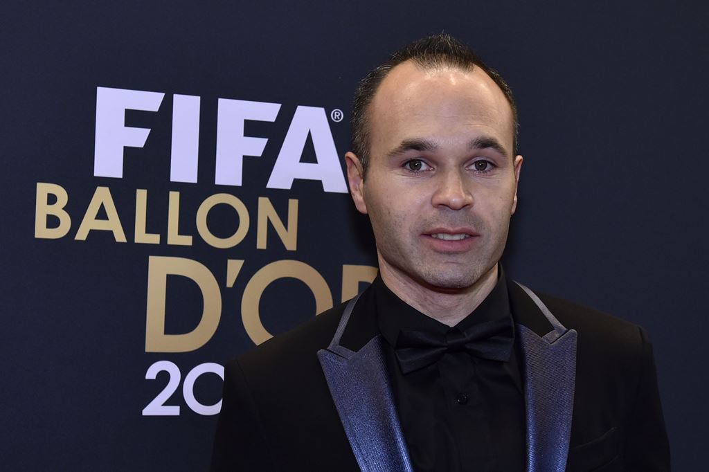 Zidane: Iniesta Layak Raih Ballon d'Or