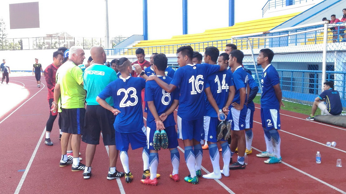 Melawan Persija Ditunda, Persib Turunkan Intensitas Latihan