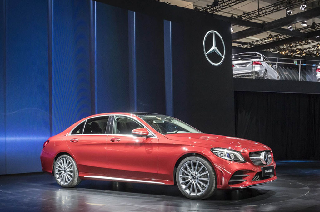 Mercedes-Benz C-Class L yang Semakin Lega