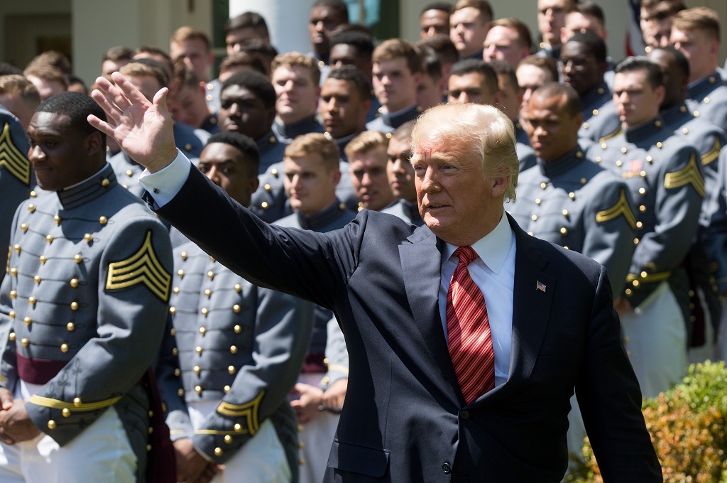 Trump Segera Umumkan Detail Rencana Pertemuan dengan Kim