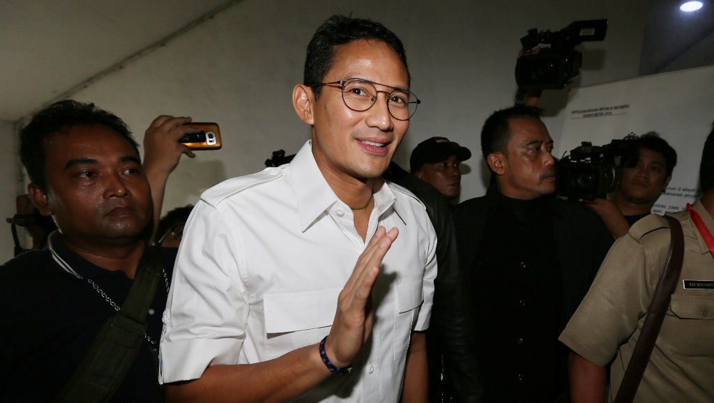 Sandiaga Langsung Pesan Bus Listrik Usai Ditantang Jokowi