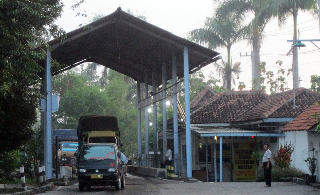 141 Jembatan Timbang Menjadi <i>Rest Area</i>