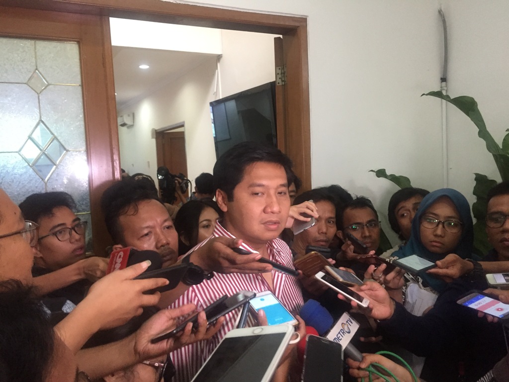 PDIP Sebut Elektabilitas Gerindra Tinggi Karena Prabowo